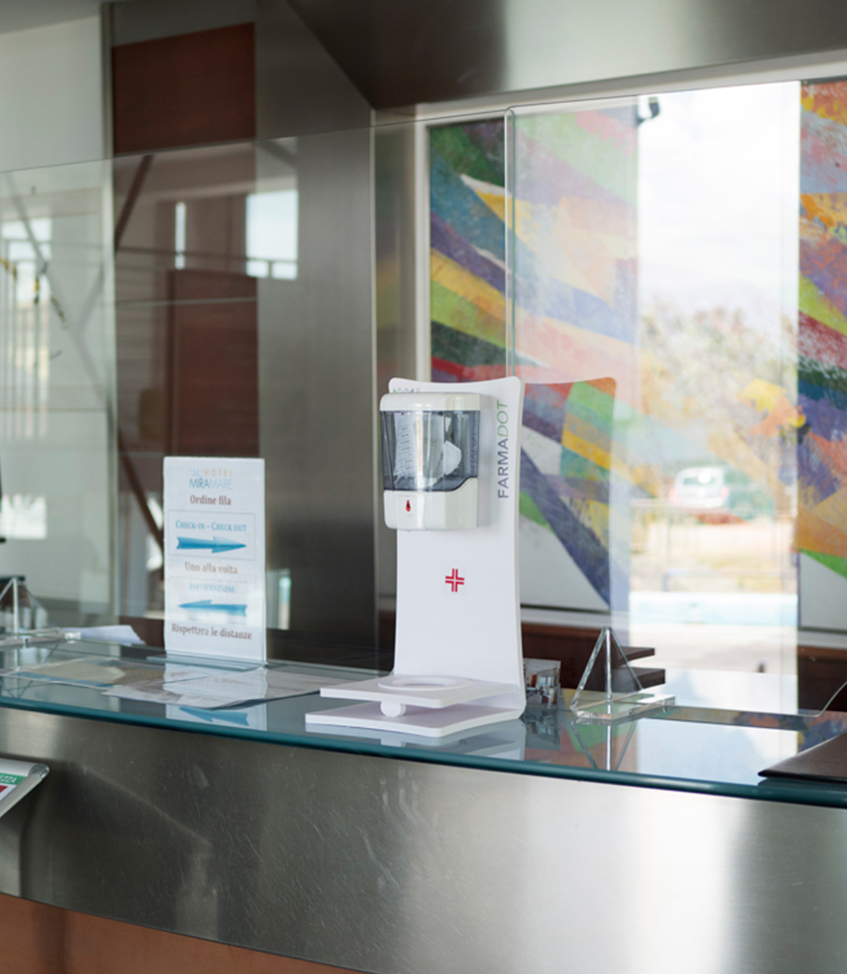 Laboratory workstation of biochemical and immunological analyzes.